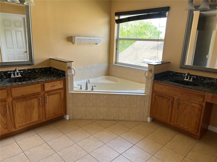 Image No.11-Propriété de 5 chambres à vendre à Kissimmee