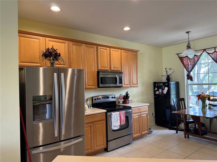 Image No.10-4 Bed Property for sale