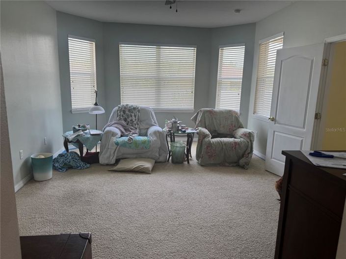 Image No.19-4 Bed Property for sale