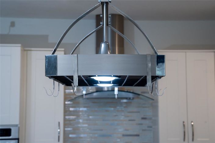 Image No.15-4 Bed Property for sale