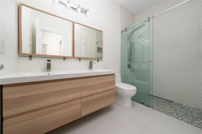 Image No.26-4 Bed Property for sale