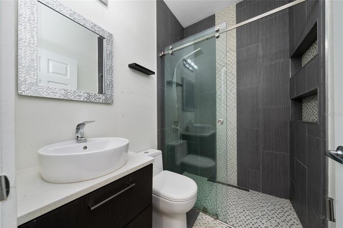 Image No.29-4 Bed Property for sale