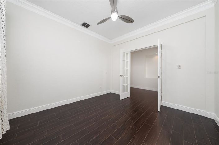 Image No.30-4 Bed Property for sale