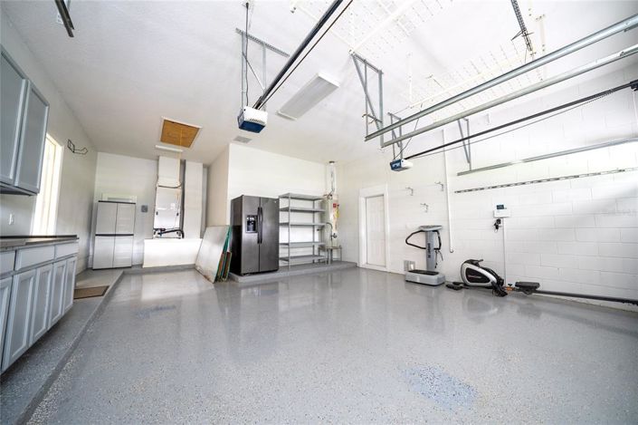 Image No.41-4 Bed Property for sale