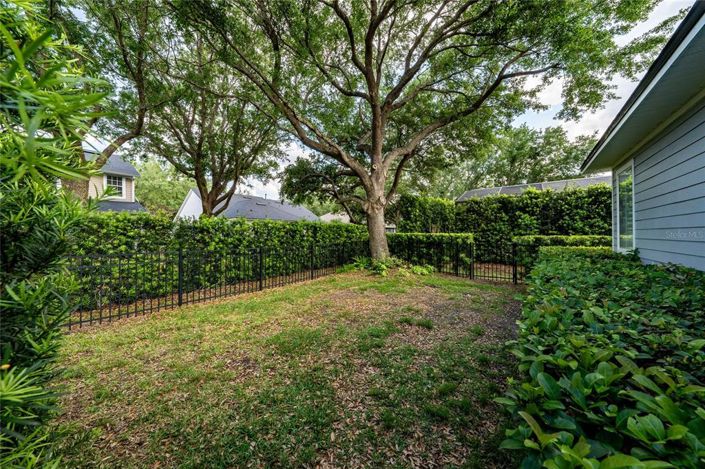 Image No.43-4 Bed Property for sale