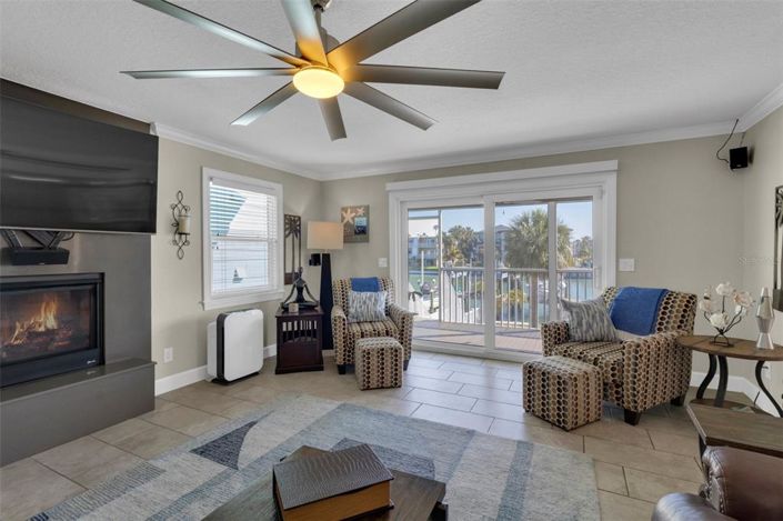 Image No.12-3 Bed Property for sale