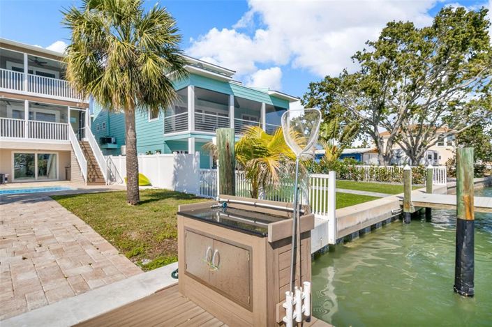 Image No.68-3 Bed Property for sale