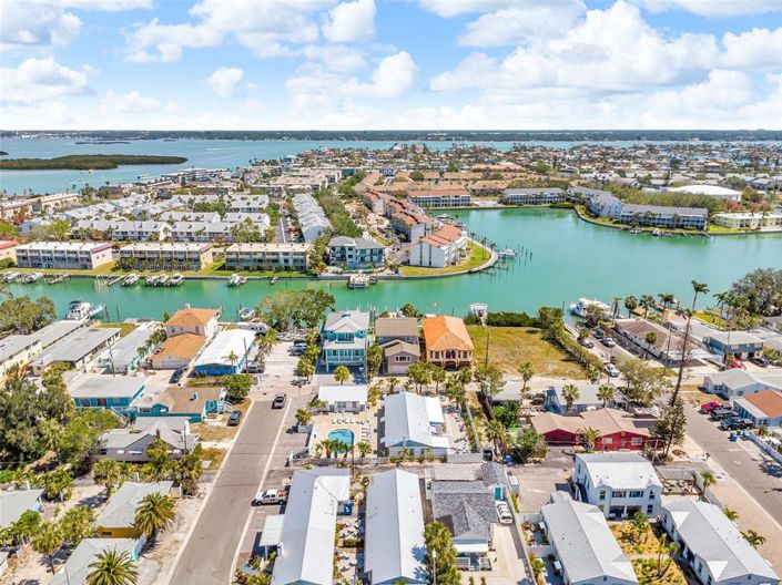 Image No.73-3 Bed Property for sale