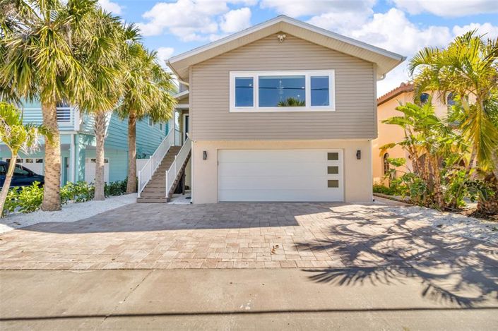 Image No.80-3 Bed Property for sale