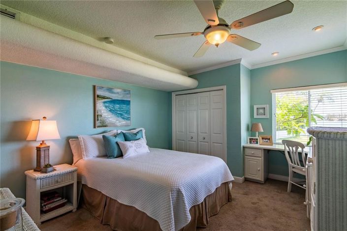 Image No.23-4 Bed Property for sale