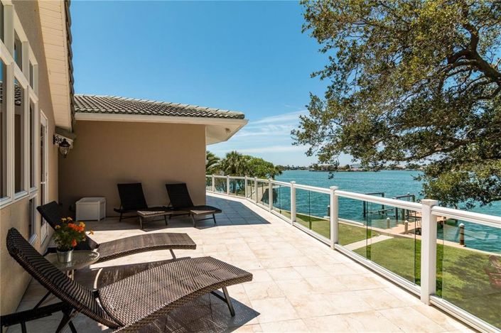 Image No.61-4 Bed Property for sale