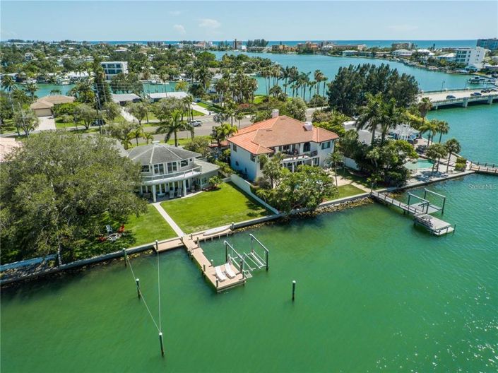 Image No.68-4 Bed Property for sale