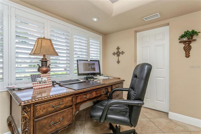 Image No.8-4 Bed Property for sale