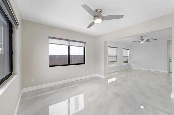 Image No.10-4 Bed Property for sale