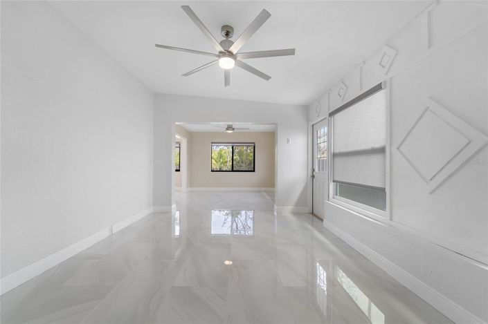 Image No.14-4 Bed Property for sale