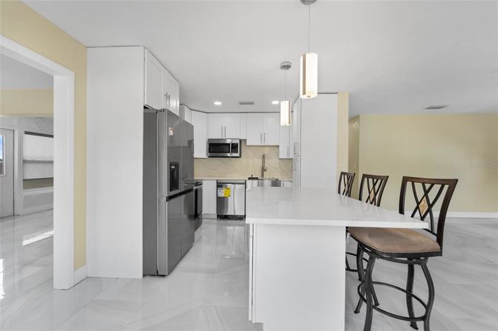 Image No.9-4 Bed Property for sale