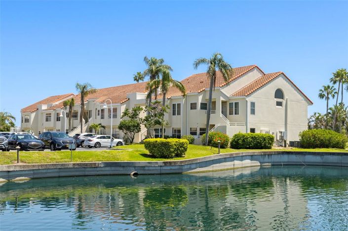 Image No.1-Propriété de 2 chambres à vendre à États-Unis