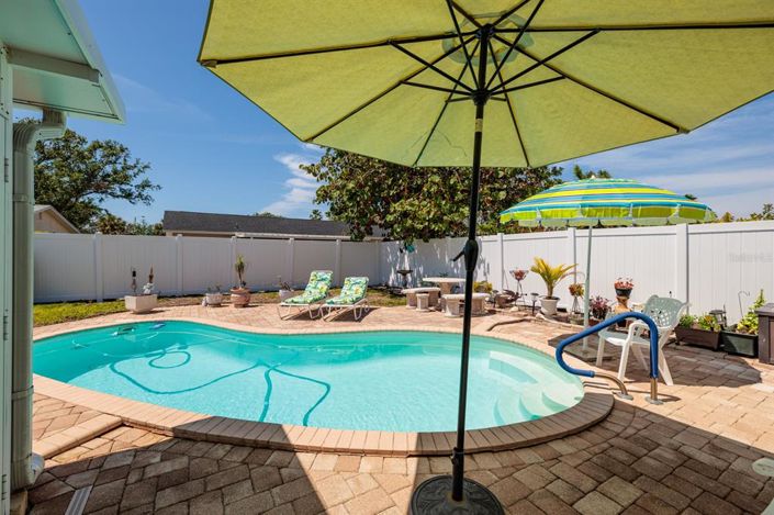 Image No.5-3 Bed Property for sale