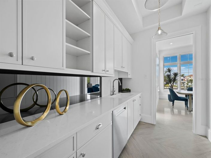 Image No.31-4 Bed Property for sale