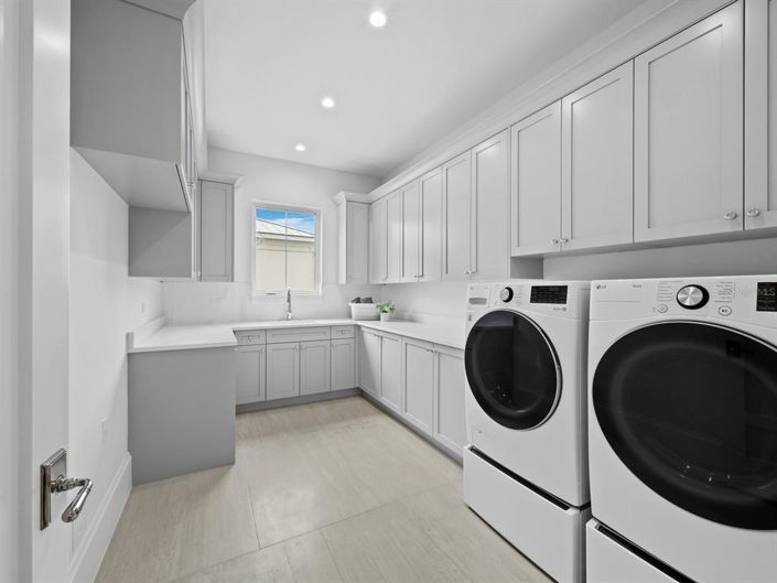 Image No.39-4 Bed Property for sale