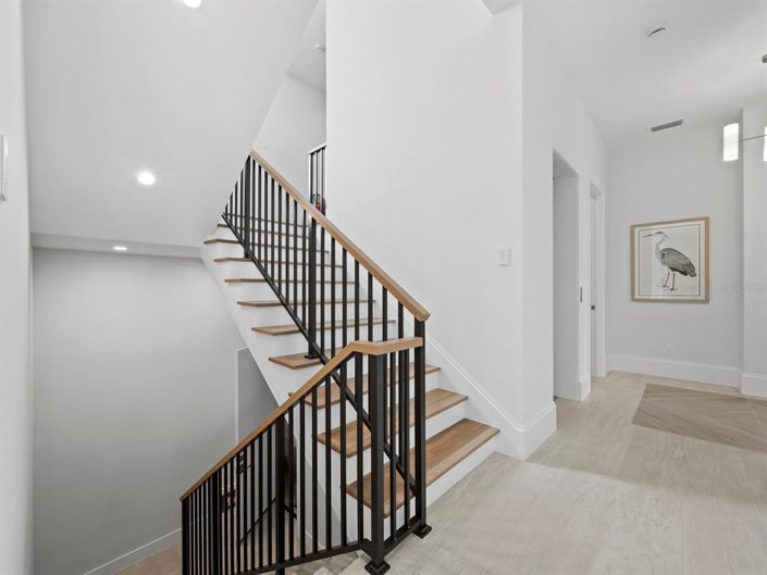 Image No.49-4 Bed Property for sale