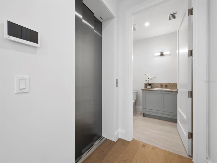 Image No.59-4 Bed Property for sale