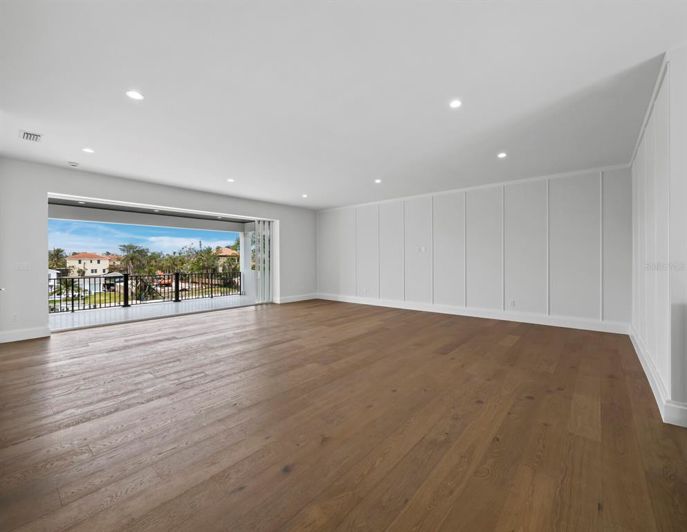 Image No.62-4 Bed Property for sale