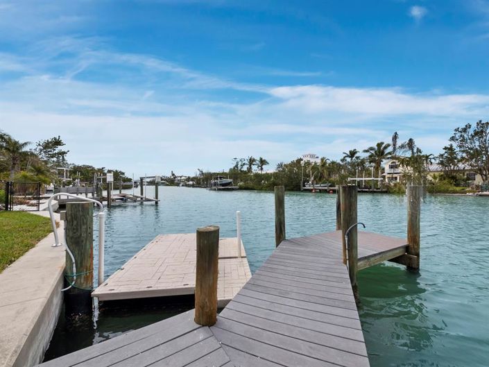 Image No.84-4 Bed Property for sale