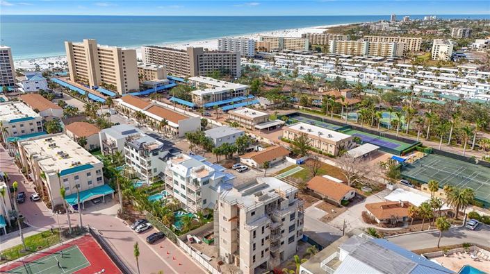 Image No.4-Propriété de 4 chambres à vendre à Sarasota