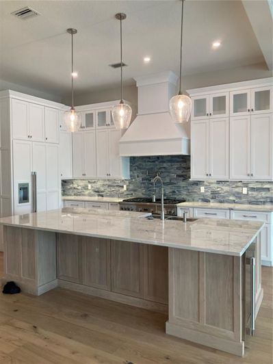 Image No.3-Propriété de 4 chambres à vendre à Sarasota