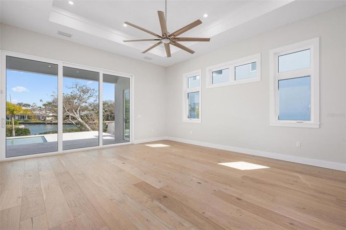 Image No.35-Propriété de 4 chambres à vendre à Sarasota