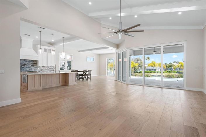 Image No.7-Propriété de 4 chambres à vendre à Sarasota