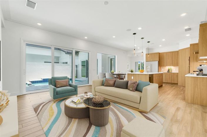 Image No.15-3 Bed Property for sale