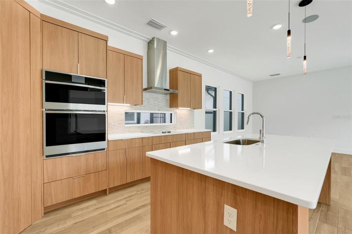 Image No.31-3 Bed Property for sale