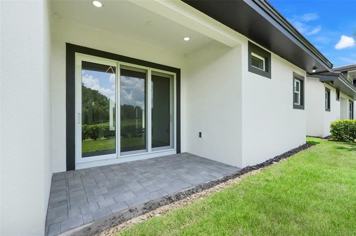 Image No.47-3 Bed Property for sale