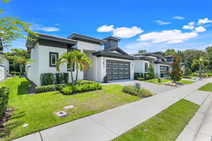 Image No.7-3 Bed Property for sale