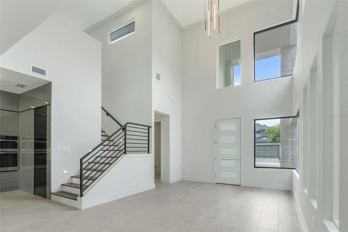 Image No.11-4 Bed Property for sale