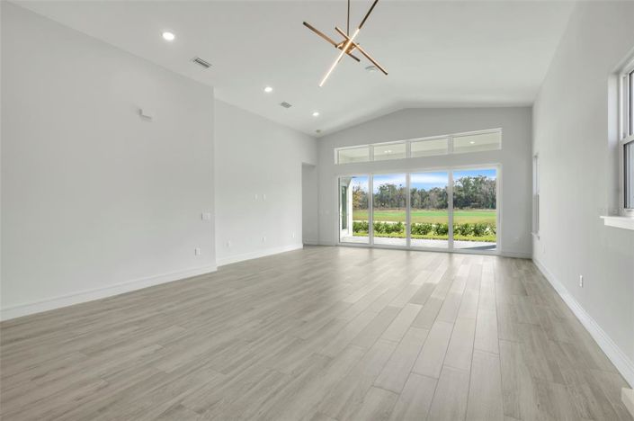 Image No.21-4 Bed Property for sale