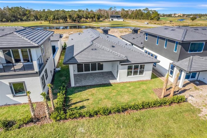 Image No.4-4 Bed Property for sale