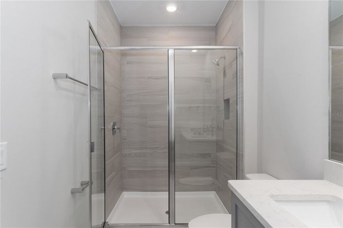 Image No.12-3 Bed Townhouse for sale