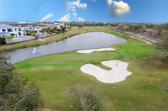 Image No.18-3 Bed Townhouse for sale