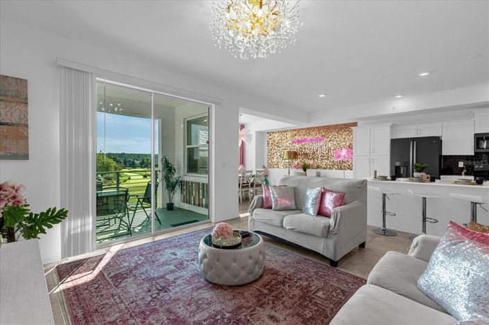 Image No.15-2 Bed Property for sale