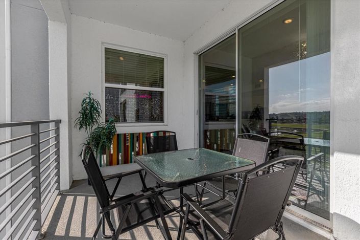 Image No.21-2 Bed Property for sale