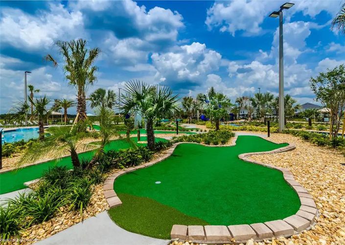 Image No.9-2 Bed Property for sale