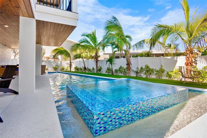 Image No.8-Propriété de 4 chambres à vendre à Holmes Beach