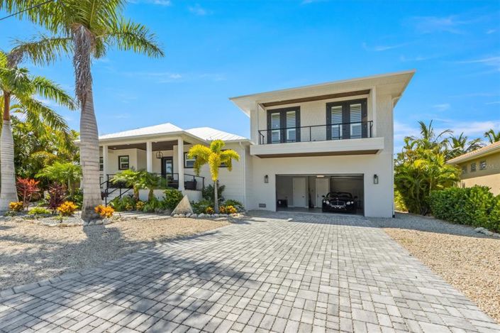 Image No.1-Propriété de 4 chambres à vendre à Holmes Beach