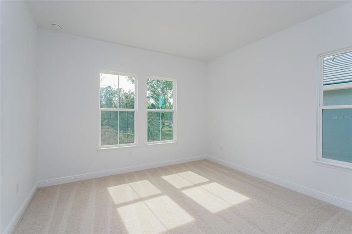 Image No.28-4 Bed Property for sale