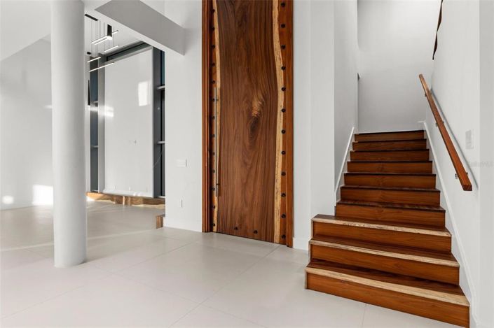 Image No.31-4 Bed Property for sale