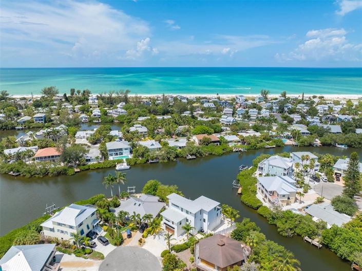 Image No.3-Propriété de 4 chambres à vendre à Anna Maria