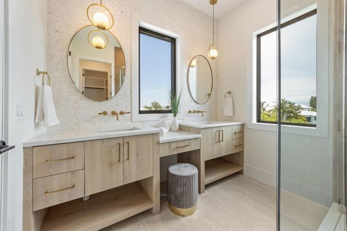 Image No.46-Propriété de 4 chambres à vendre à Anna Maria